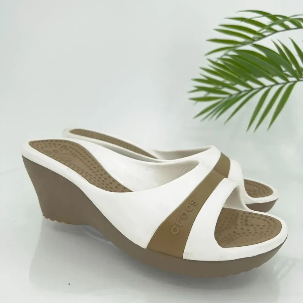 Crocs Sassari Slide Sandal Women's Size 7 Brown White Rubber Slip On Shoes - Picture 1 of 14